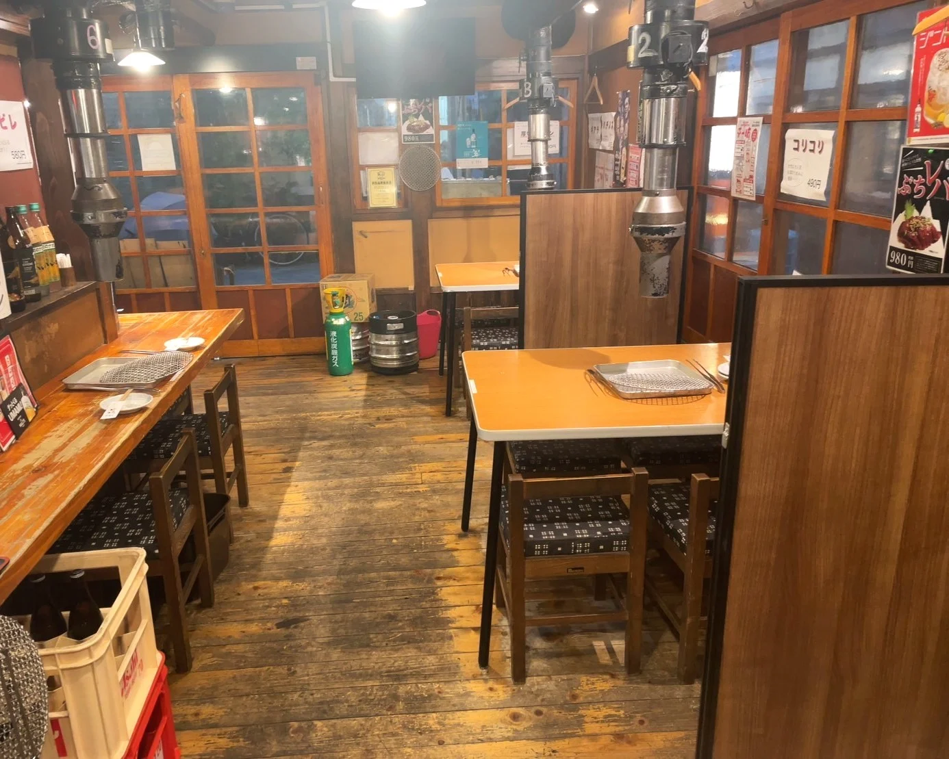 阿佐ヶ谷店の居心地の良い空間